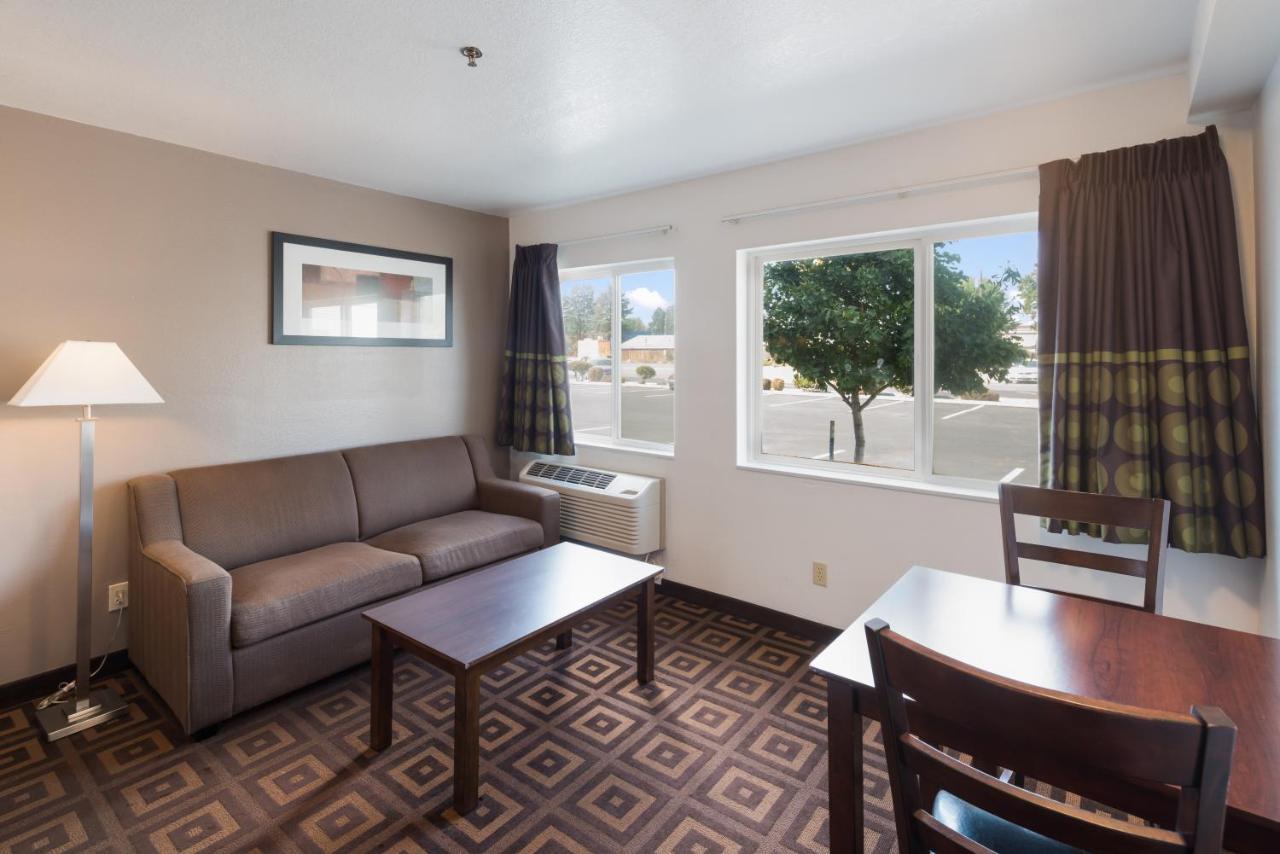 Red Lion Inn & Suites Kennewick Tri-Cities Экстерьер фото