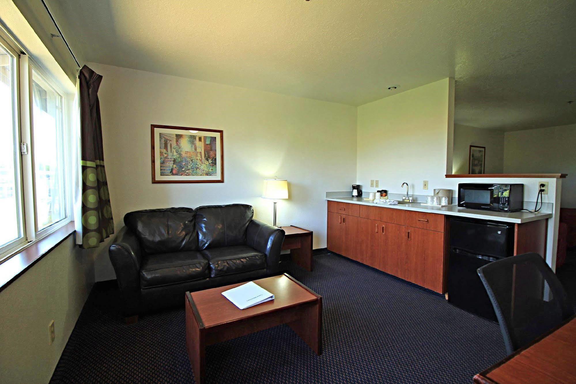 Red Lion Inn & Suites Kennewick Tri-Cities Экстерьер фото